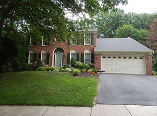 13700 Heatherstone Dr, Bowie, MD 20720
