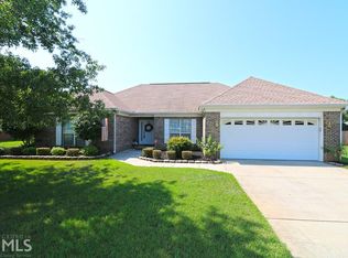 303 Weeping Willow Way, Warner Robins, GA 31093