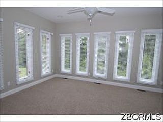 3rd image of 4405 Eden Park Dr