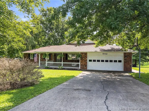 1932 Fairway Drive, Madison, IN 47250