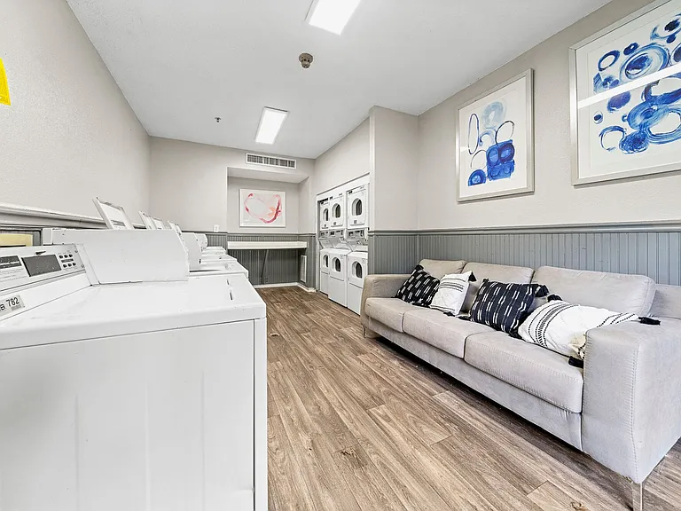 Laundry Center