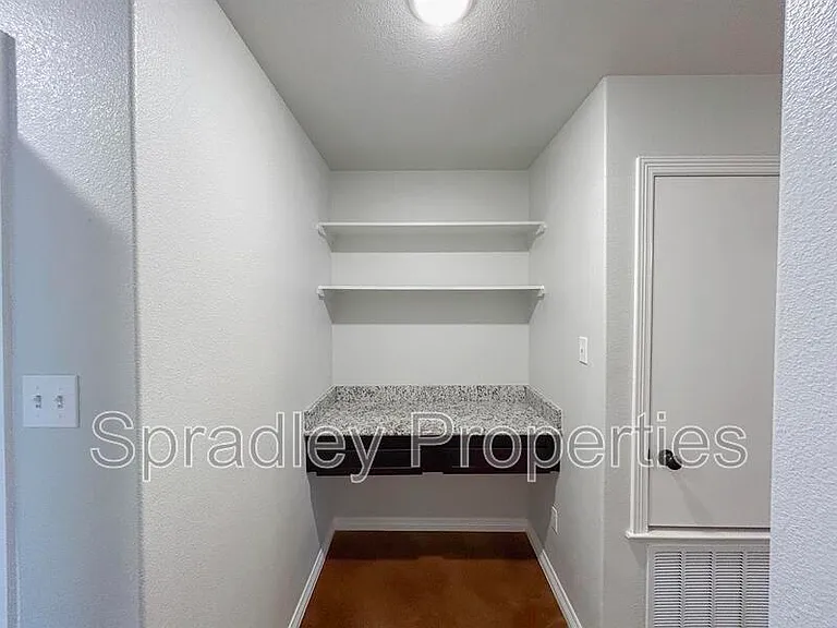 206 Juniper Dr #A — Photo 5