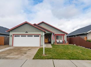 2270 Gayle Way, Grants Pass, OR 97527