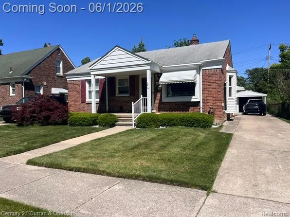 9912 Kinloch Ave, Redford, MI 48239
