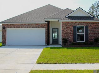 35405 Forest Manor Ave, Denham Springs, LA 70706