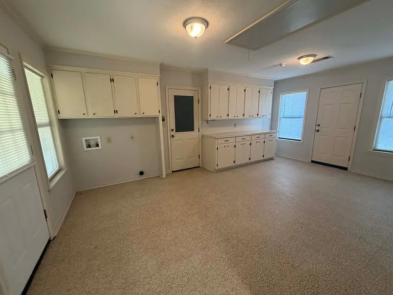 2903 Williamson Way — Photo 8