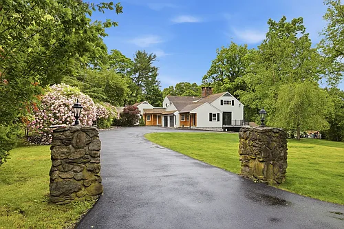 1 Tulip Tree Ln Photo 1