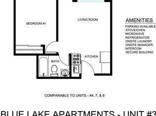 4244 8th Ave NE APT 4, Seattle, WA 98105