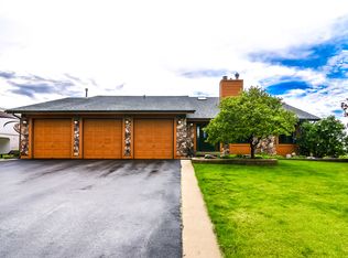 12006 S Wolf Dr, Plainfield, IL