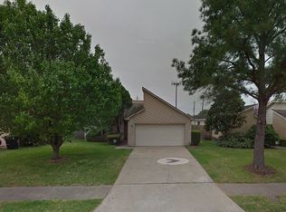 10619 Nobility Dr, Houston, TX 77099