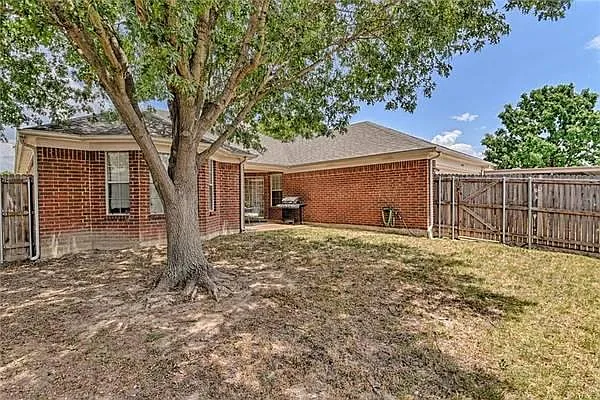 Quail Run Dr — Photo 8