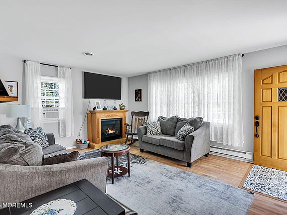 2nd image of 26 Northumberland Drive