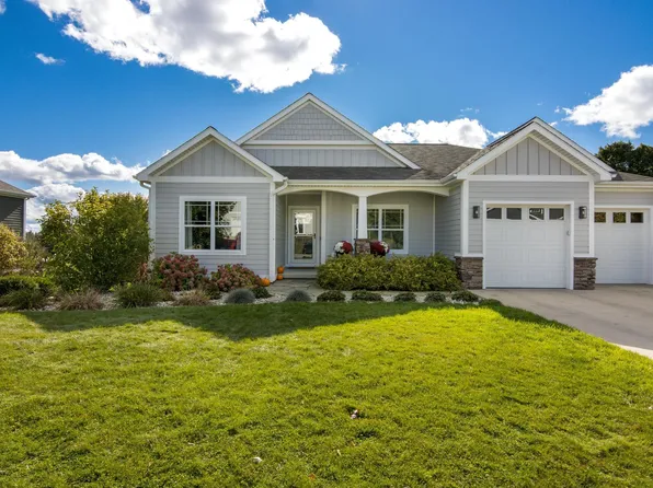 5466 Lone Beech Dr, Traverse City, MI 49685