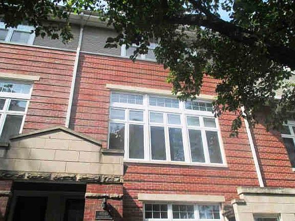 2nd image of 4934 S Cornell Ave #D