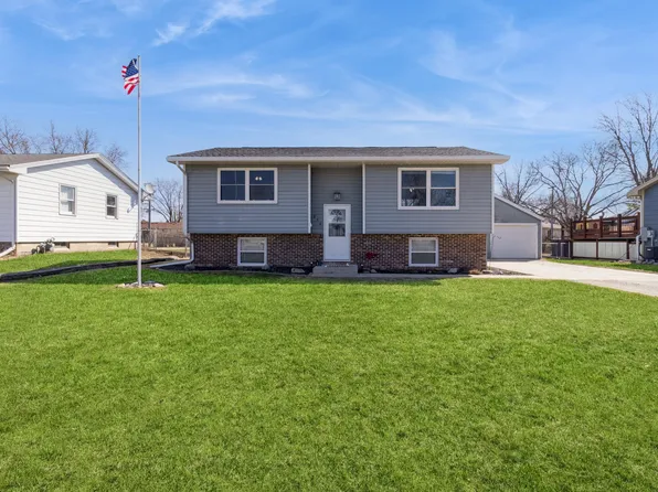 830 Market Ave, Story City, IA 50248