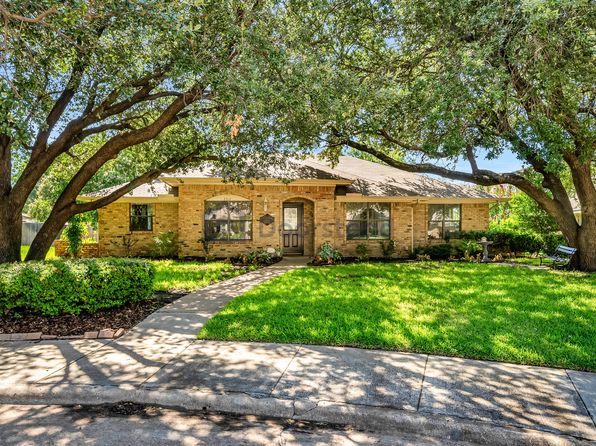 2312 Bush Cir