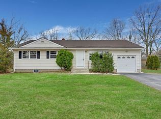 1142 Marlane Rd, Toms River, NJ 08753