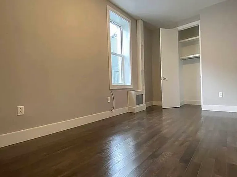 560 W 192nd St #3Q — Photo 3