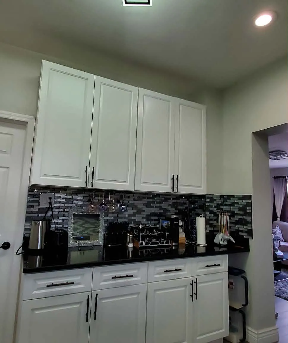 2 bed, 1.5 bath, $2,200 — Photo 2