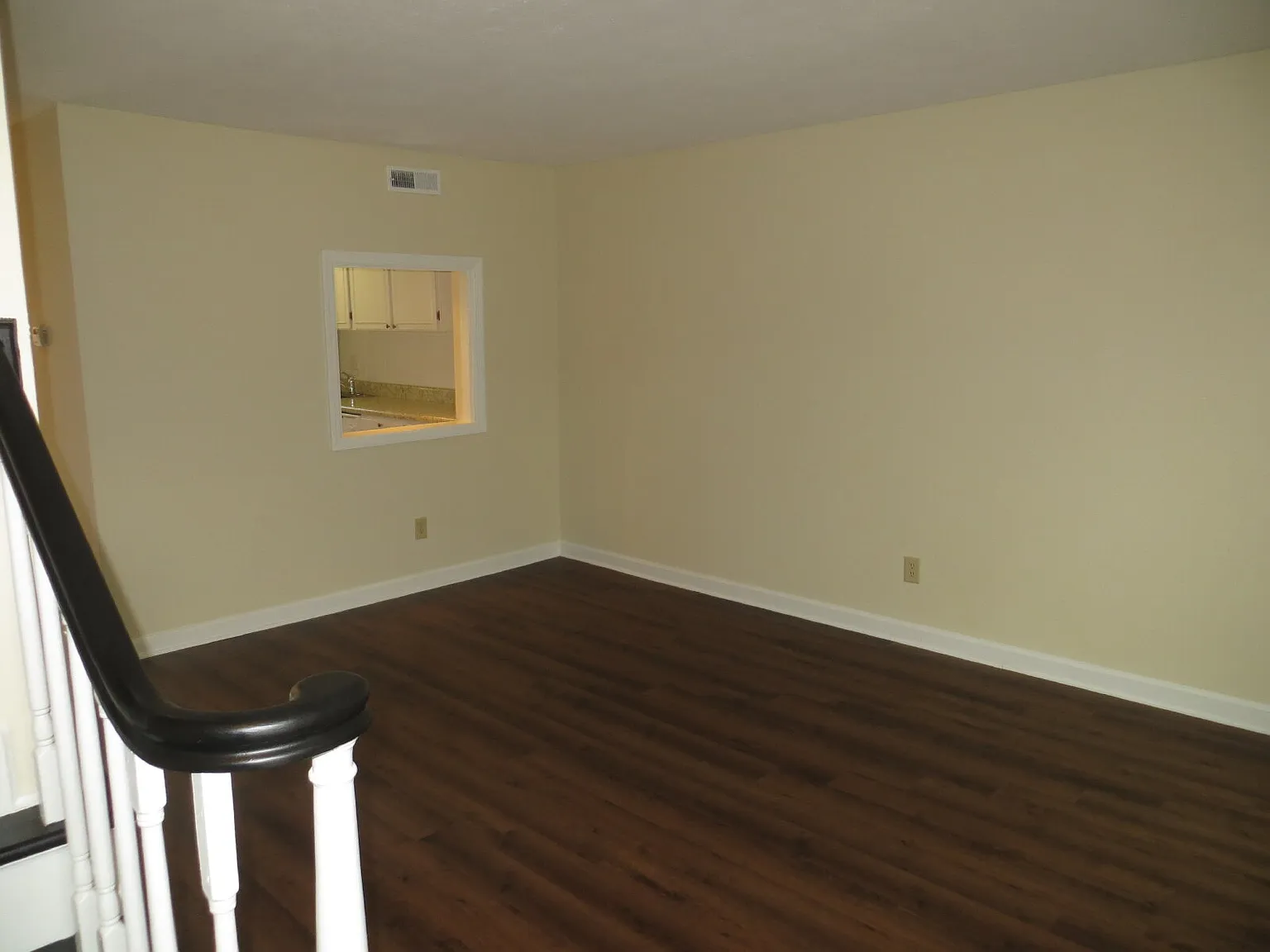 2 bed, 1.0 bath, 960 sqft, $1,500 — Photo 3