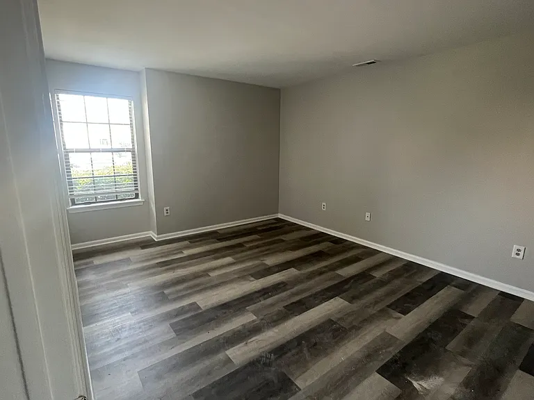 314 Georgia Ct #13 — Photo 15