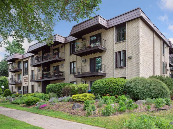 2809 E Minnehaha Pkwy APT 103, Minneapolis, MN 55417