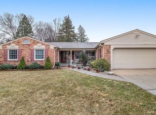 17386 Country Club Dr, Livonia, MI 48152