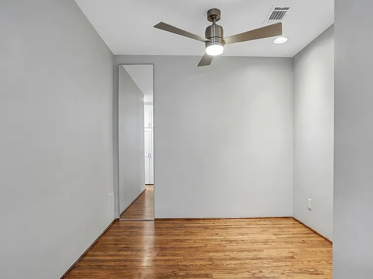 1421 Peachtree St NE #103A — Photo 9