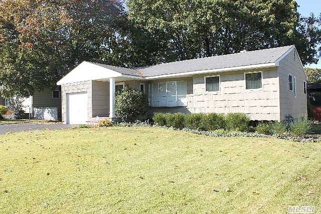 1st image of 17 Van Buren Ave