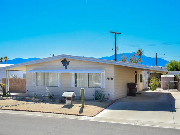32425 Saint Andrews Dr, Thousand Palms, CA 92276