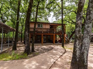 6141 Shawnee Dr, Mabank, TX 75156