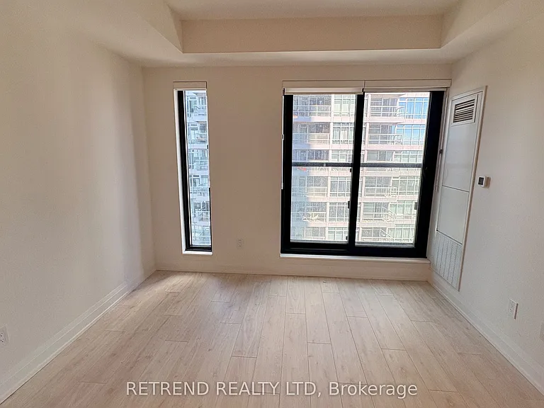 20 Soudan Ave #1110 — Photo 7