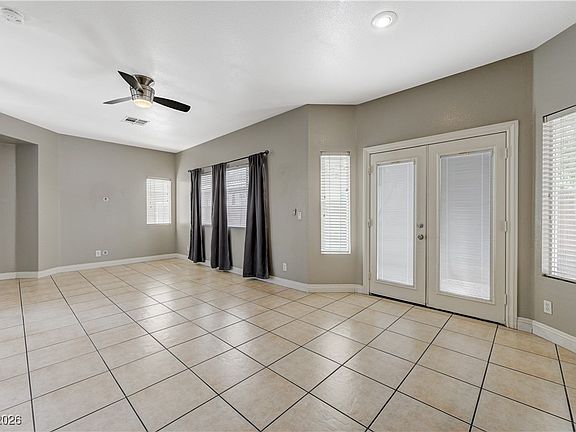5th image of 971 Whispering Grove Ave