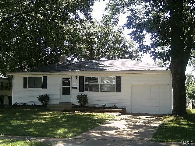 264 Deane Ct photo 1