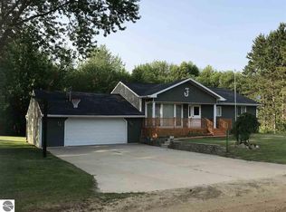 11080 W Jefferson Rd, Riverdale, MI 48877