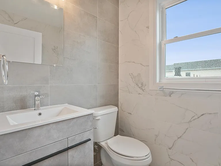 106 Patterson St — Photo 15