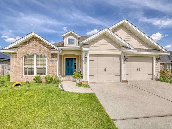 7748 Fieldcrest Ct, Pensacola, FL 32526
