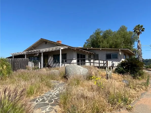 2231 Oak Hill Dr, Escondido, CA 92027