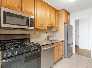 2000 Linwood Ave APT 7-K, Fort Lee, NJ 07024