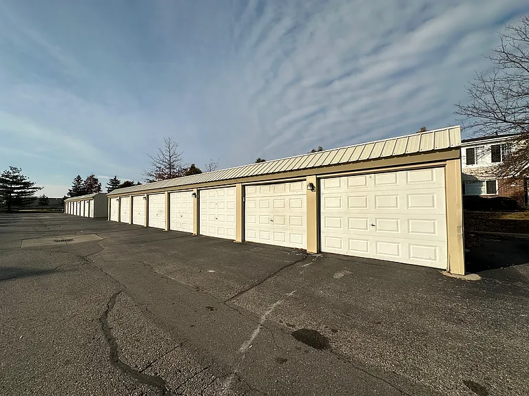 29728 Amy Ln #16 — Photo 3