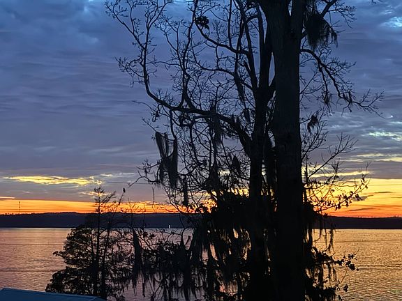 4th image of 1140 Merritt Mountain Rd #14