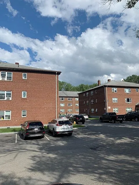 965-983 Fellsway