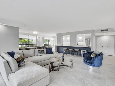 20080 Boca West Drive #411, Boca Raton, FL, 33434