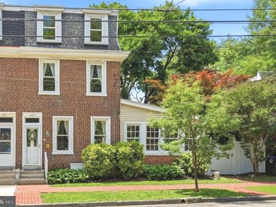 209 E 10th Ave, Conshohocken, PA, 19428