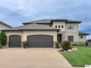 2712 N 175th Ave, Omaha, NE 68116