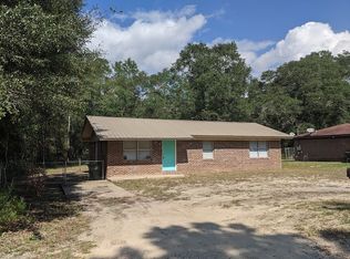 207 Vann Ave, Defuniak Springs, FL 32433