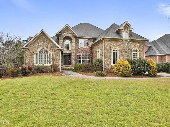 2nd image of 719 Bethpage Dr Lot 10