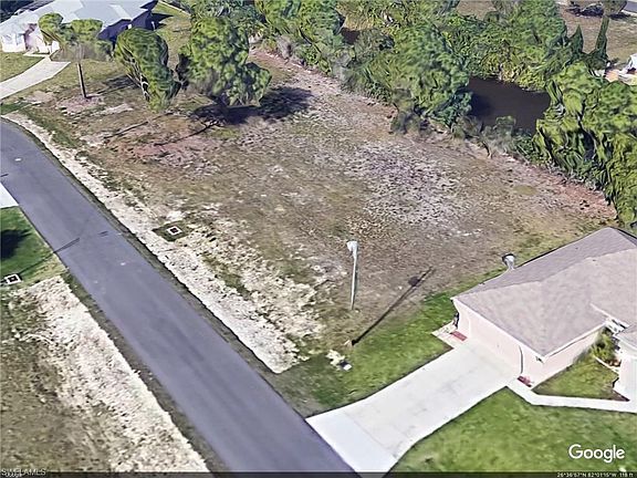 4th image of 2319 SW 19th Ter