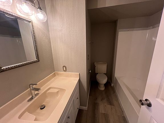819 H Bath_12112024