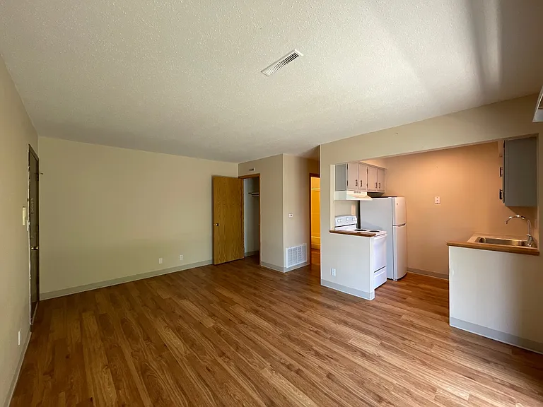 3306 Grand Ave #12 — Photo 11